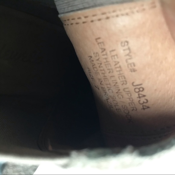 The Regan Boot | Madewell {Madewell} The Regan Boot in Suede Size 7